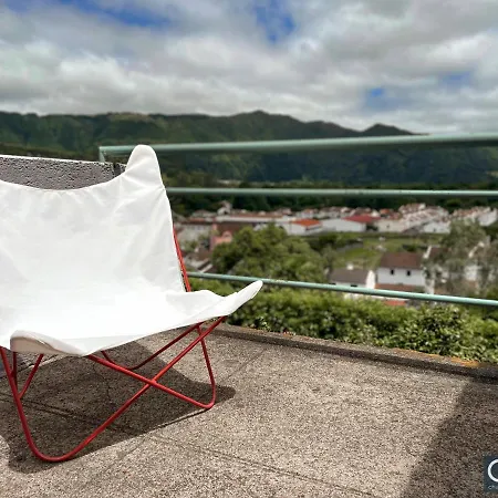 Challet Miradouro Do Vale Villa Furnas (Azores)