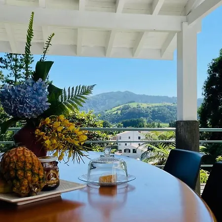 Challet Miradouro Do Vale Villa Furnas (Azores)