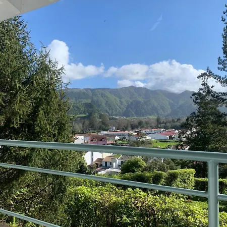 Villa Challet Miradouro Do Vale Furnas (Azores)