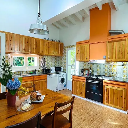 Villa Challet Miradouro Do Vale *