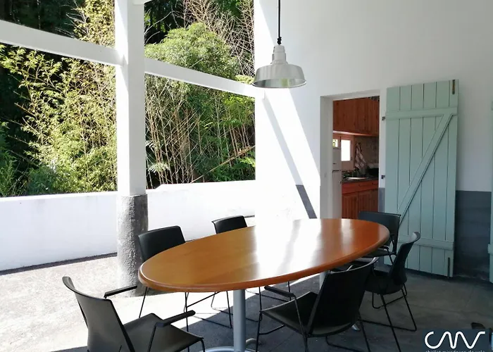 Challet Miradouro Do Vale Furnas (Azores)